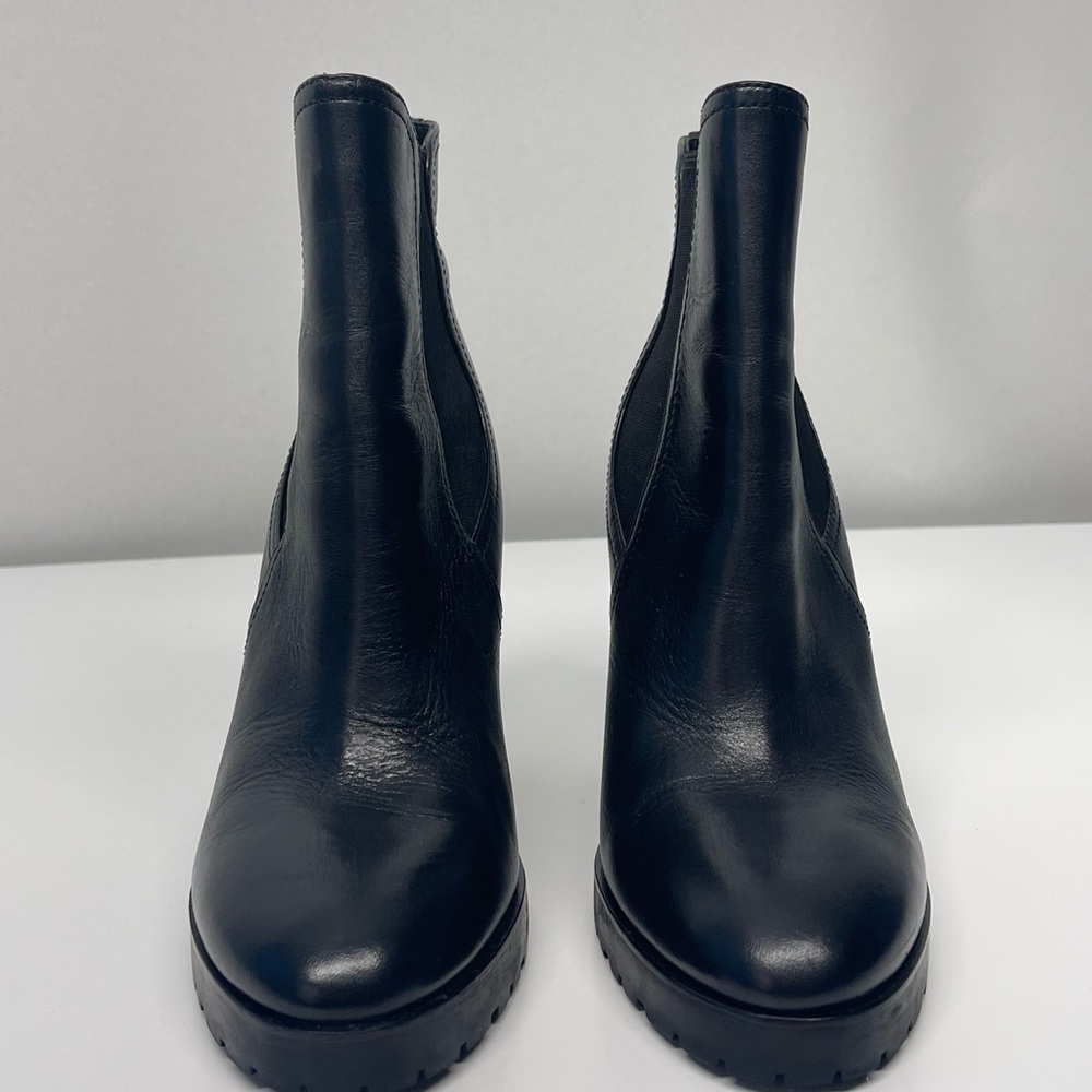 Michael Kors Thea Wedge Ankle Boots, Black Leather Pull On Women’s Size 8.5